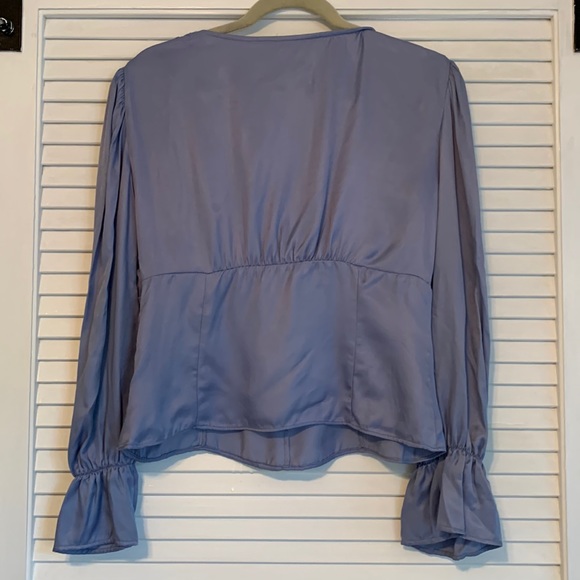 🛑SOLD🛑 Zara Satin Effect Button Top Long Sleeve Top Periwinkle - Picture 6 of 12